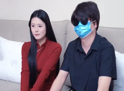 Một gã lén thả thuốc kích dục vào ly nước cho em đồng nghiệp uống