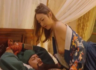 Người Gia Cát Lượng cũng phải quỳ gối trước mỹ nhân